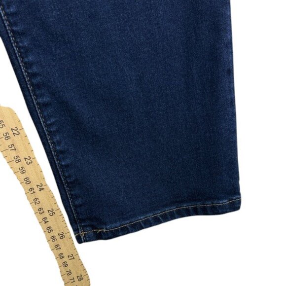 GAP Women’s Size 29 Girlfriend Jeans Mid-Rise Stretch - Picture 6 of 9